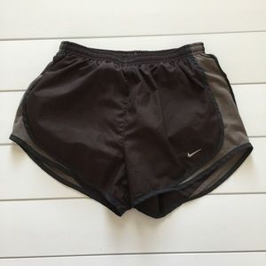Nike Women's Shorts Norts size small
